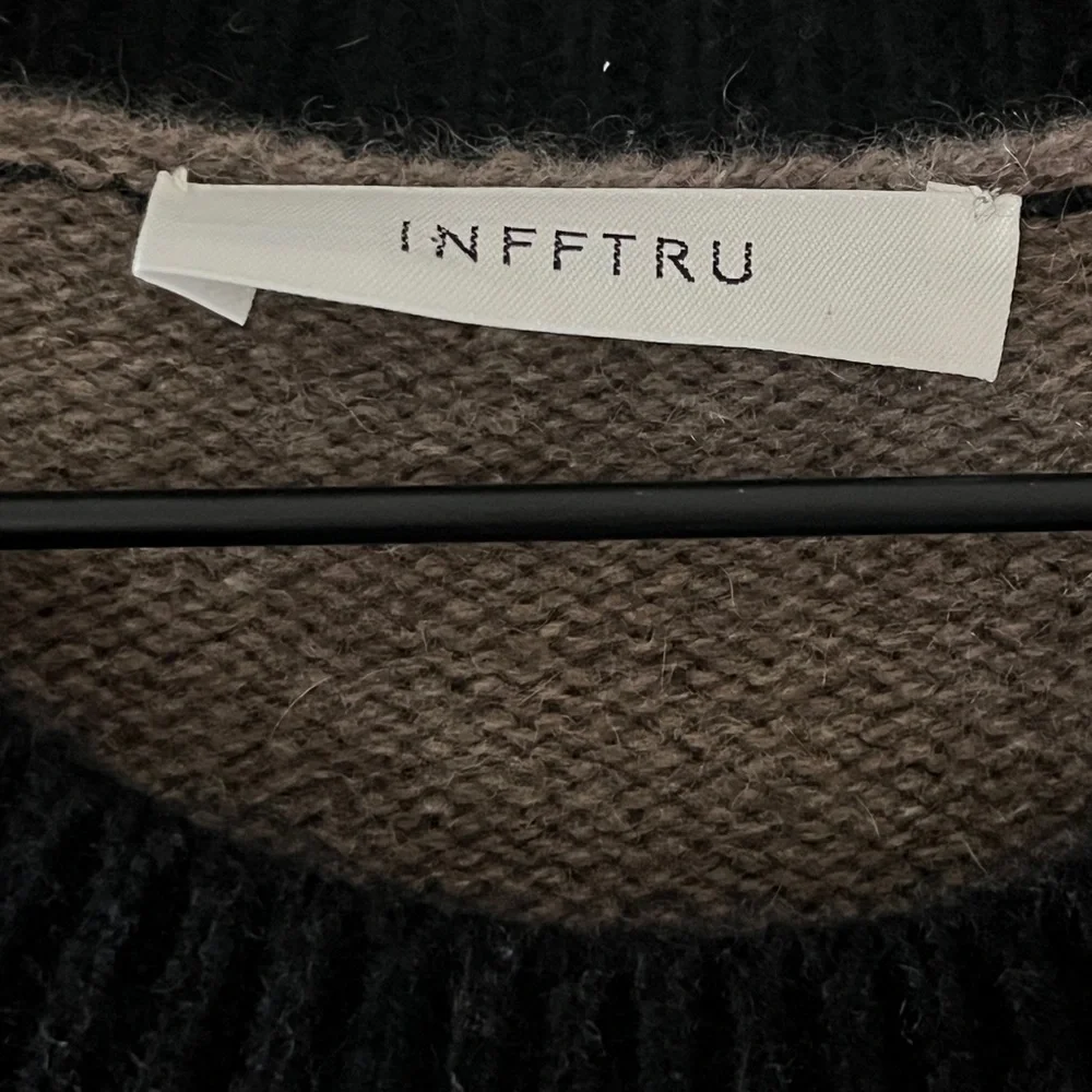 INFFTRU Yak Wool House Print Sweater Dress - Picture 6 of 8